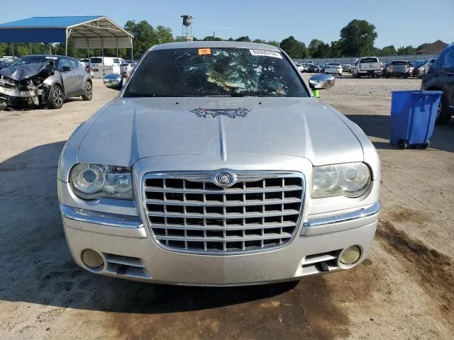 2C3KA63H68H115935 2008 2008 Chrysler 300C 5