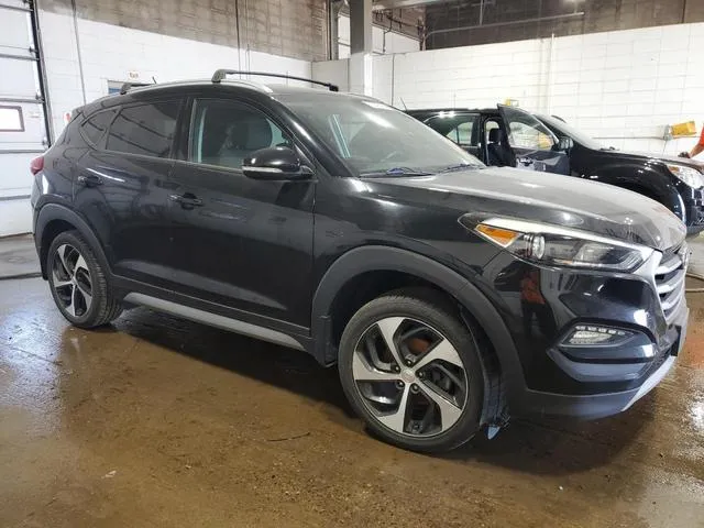 KM8J3CA25HU358708 2017 2017 Hyundai Tucson- Limited 4