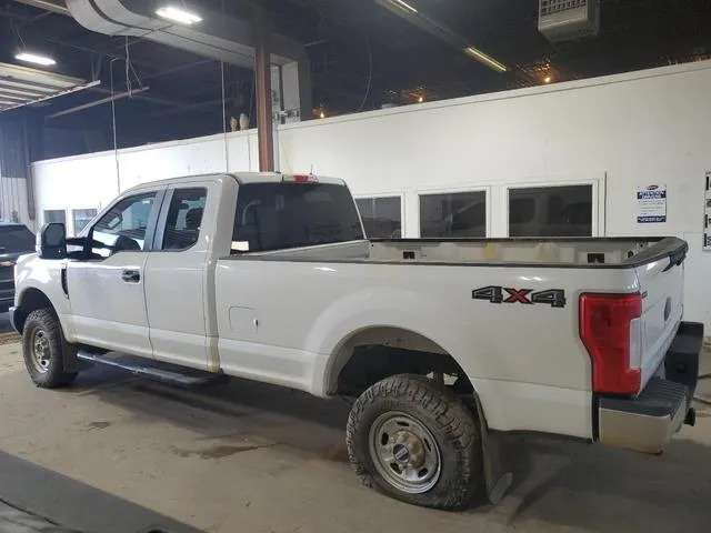 1FT7X2B60HED17556 2017 2017 Ford F-250- Super Duty 2