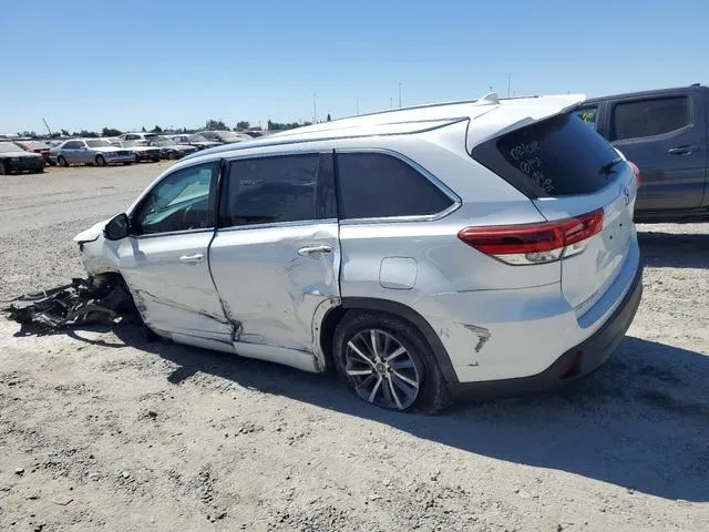 5TDKZRFH7HS517515 2017 2017 Toyota Highlander- SE 2