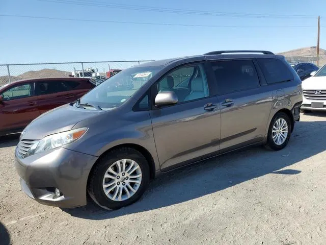 5TDYK3DC0DS295705 2013 2013 Toyota Sienna- Xle 1