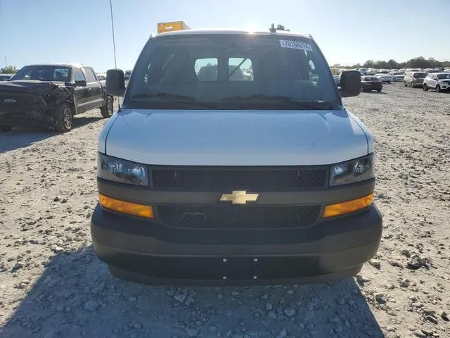 1GCWGBF71N1195257 2022 2022 Chevrolet Express 5