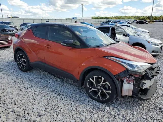 JTNKHMBX5L1066959 2020 2020 Toyota C-HR- Xle 4