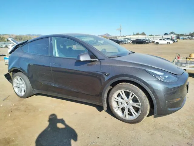 7SAYGDEE2RF006054 2024 2024 Tesla MODEL Y 4