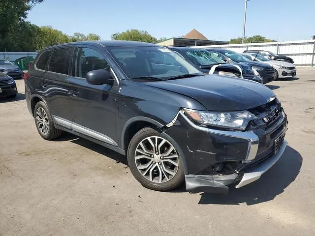 JA4AZ3A3XJJ005121 2018 2018 Mitsubishi Outlander- SE 4