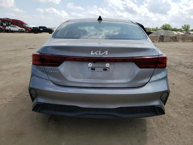 3KPF24AD2PE644159 2023 2023 KIA Forte- LX 6