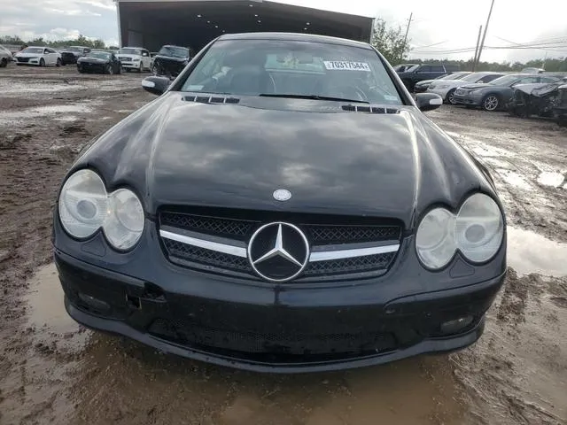 WDBSK75FX4F065366 2004 2004 Mercedes-Benz SL-Class- 500 5