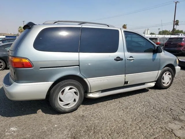 4T3ZF13C0YU221056 2000 2000 Toyota Sienna- LE 3