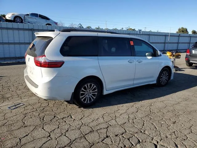 5TDYZ3DC7LS080252 2020 2020 Toyota Sienna- Xle 3