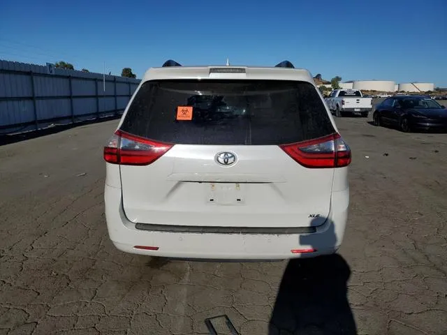 5TDYZ3DC7LS080252 2020 2020 Toyota Sienna- Xle 6