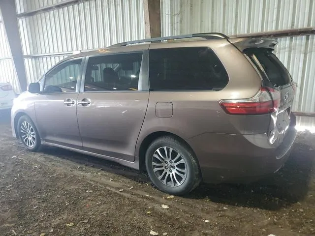 5TDYZ3DC4LS031106 2020 2020 Toyota Sienna- Xle 2