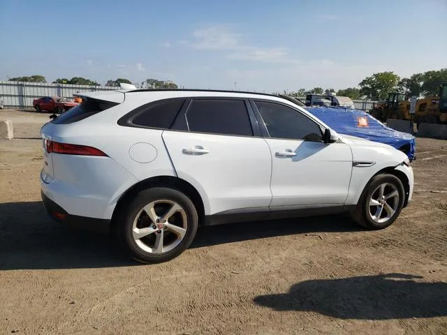 SADCJ2BN7HA492809 2017 2017 Jaguar F-Pace- Premium 3