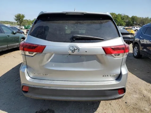 5TDJZRFH6KS619214 2019 2019 Toyota Highlander- SE 6