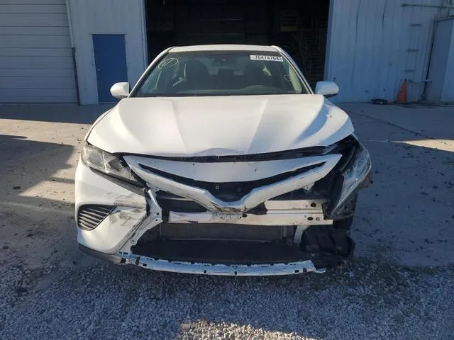 4T1B11HK7JU148301 2018 2018 Toyota Camry- L 5