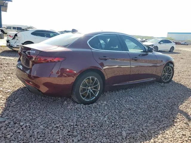 ZARFAEDN5J7567359 2018 2018 Alfa Romeo Giulia- Q4 3