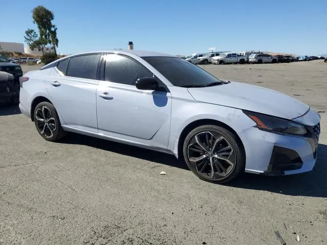 1N4BL4CV4PN406896 2023 2023 Nissan Altima- SR 4