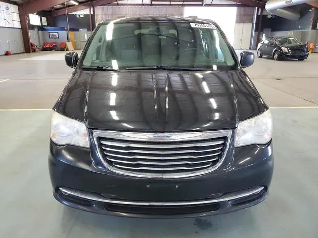 2C4RC1BG5DR802389 2013 2013 Chrysler Town and Country- Touring 5