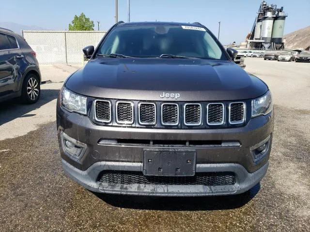 3C4NJCBB3JT287082 2018 2018 Jeep Compass- Latitude 5