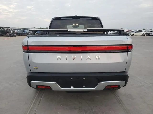 7FCTGAAA4PN024542 2023 2023 Rivian R1T- Adventure 6