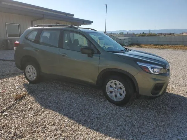 JF2SKACCXKH461016 2019 2019 Subaru Forester 4