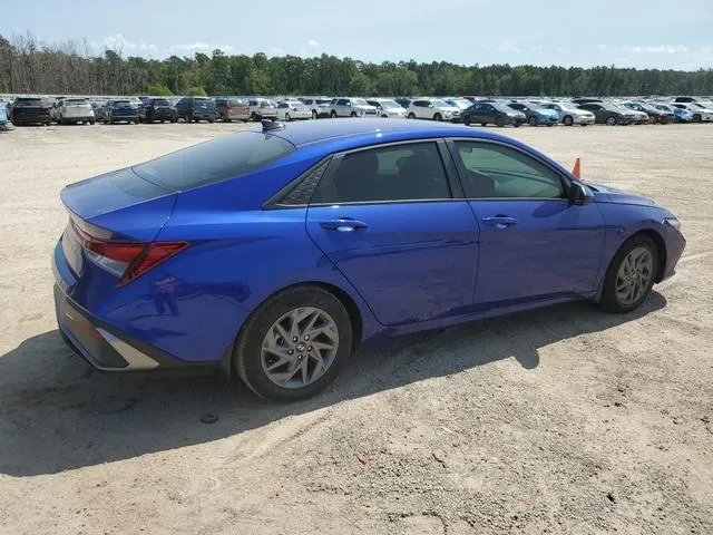 KMHLM4DG1RU747804 2024 2024 Hyundai Elantra- Sel 3