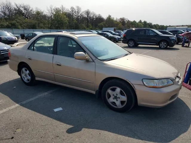 1HGCG1659YA060593 2000 2000 Honda Accord- EX 4