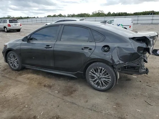 3KPF54AD5PE520670 2023 2023 KIA Forte- Gt Line 2