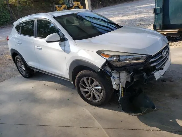 KM8J33A47JU622776 2018 2018 Hyundai Tucson- Sel 4