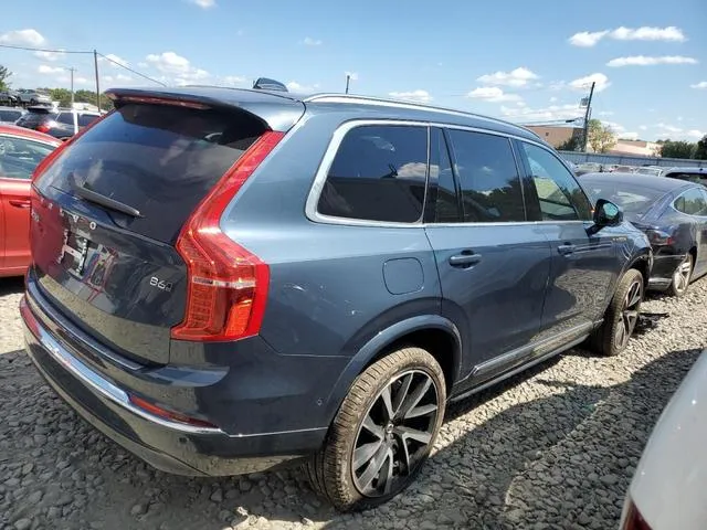 YV4062PF9R1235148 2024 2024 Volvo XC90- Ultimate 3