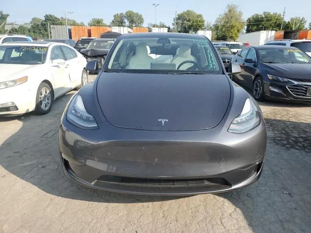 5YJYGAEE6MF256854 2021 2021 Tesla MODEL Y 5