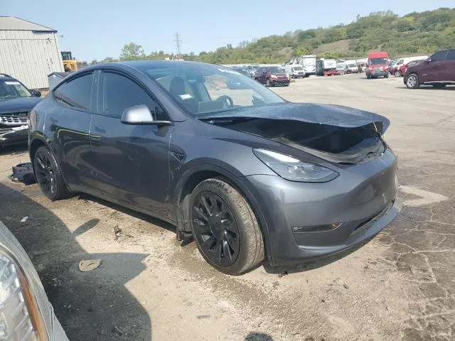 7SAYGDEEXPF833555 2023 2023 Tesla MODEL Y 4