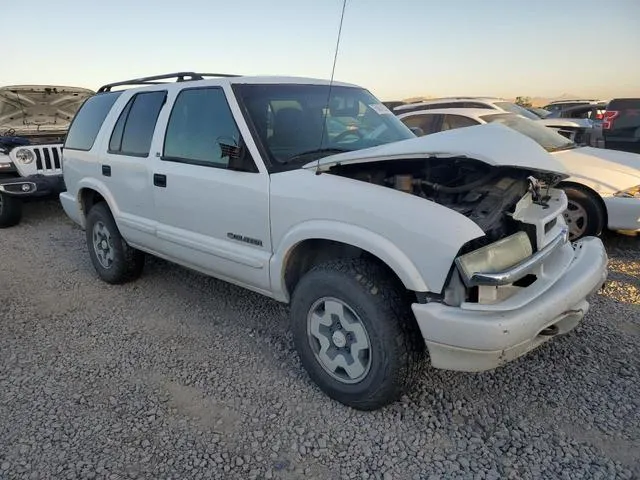 1GNDT13X83K132009 2003 2003 Chevrolet Blazer 4