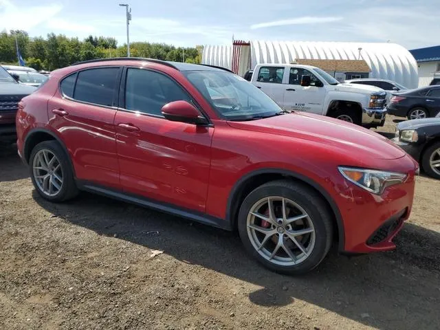 ZASFAKPN8J7B87069 2018 2018 Alfa Romeo Stelvio- Sport 4