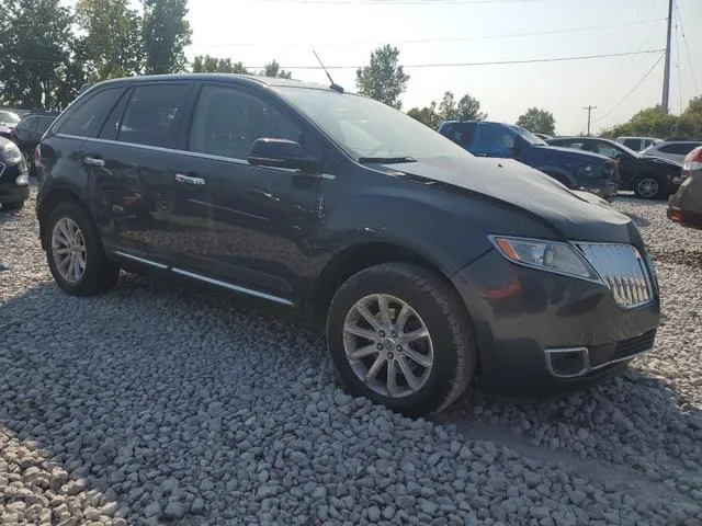 2LMDJ8JK5DBL18634 2013 2013 Lincoln MKX 4