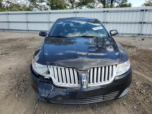 1LNHM94R69G610795 2009 2009 Lincoln MKS 5