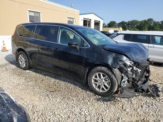 2C4RC1CG2NR226244 2022 2022 Chrysler Voyager- LX 4