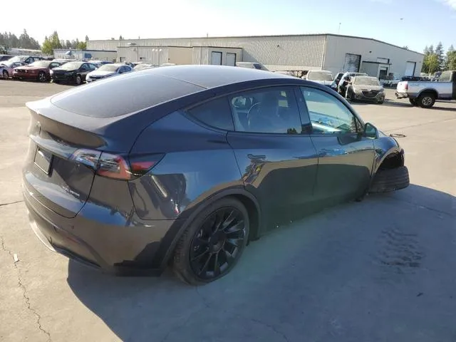 7SAYGAEE2RF080993 2024 2024 Tesla MODEL Y 3