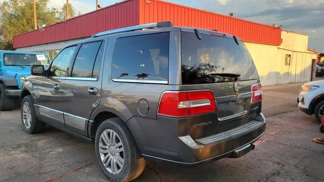 5LMJJ2J50AEJ08834 2010 2010 Lincoln Navigator 3