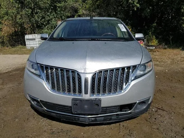 2LMDJ8JK2EBL15983 2014 2014 Lincoln MKX 5