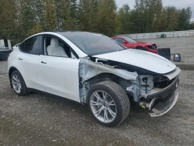 5YJYGDEE3LF023935 2020 2020 Tesla MODEL Y 4