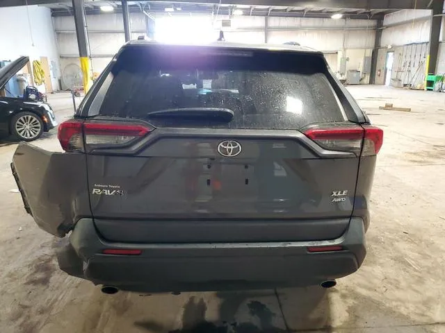 2T3P1RFV2KW061190 2019 2019 Toyota RAV4- Xle 6