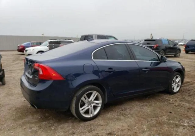 YV140MFK6F2355263 2015 2015 Volvo S60- Premier 4