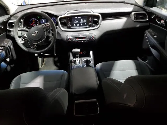 5XYPGDA57KG461298 2019 2019 KIA Sorento- LX 8