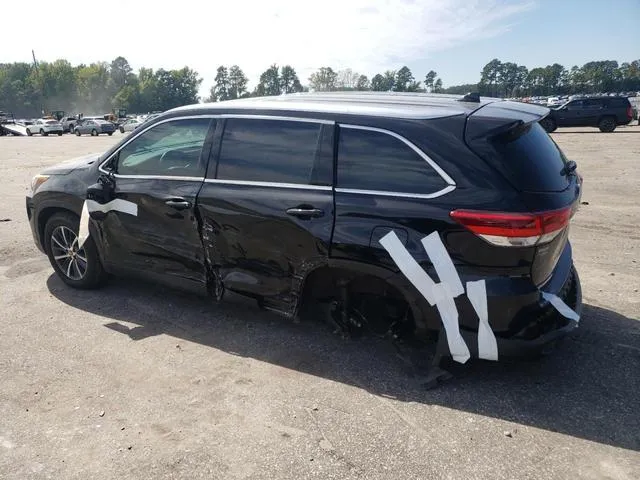 5TDKZRFH5KS575016 2019 2019 Toyota Highlander- SE 2