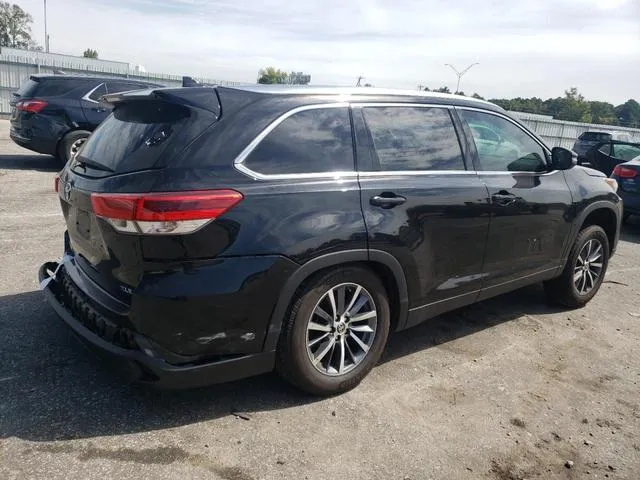 5TDKZRFH5KS575016 2019 2019 Toyota Highlander- SE 3