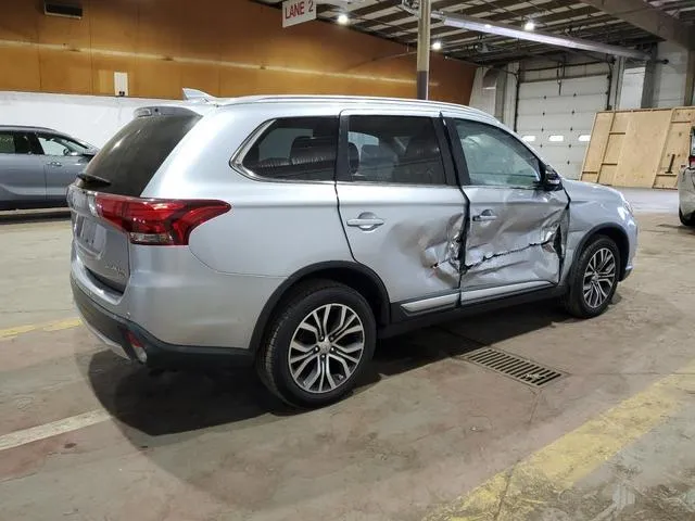 JA4AZ3A31HZ016939 2017 2017 Mitsubishi Outlander- SE 3