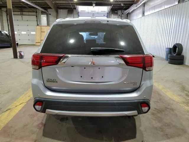 JA4AZ3A31HZ016939 2017 2017 Mitsubishi Outlander- SE 6