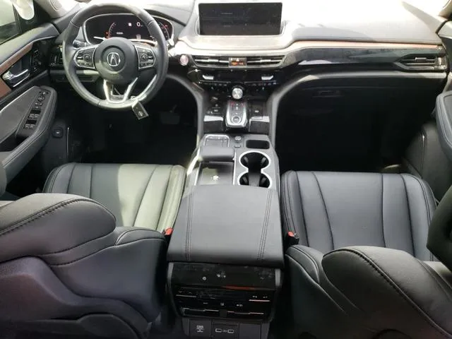 5J8YE1H38NL042299 2022 2022 Acura MDX 8