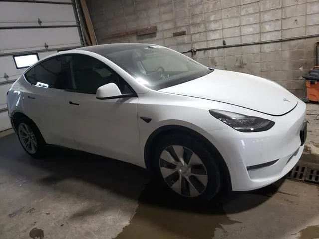 5YJYGDEE6MF088330 2021 2021 Tesla MODEL Y 4