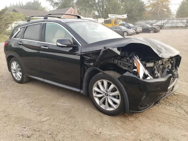 3PCAJ5M39KF107331 2019 2019 Infiniti QX50- Essential 4